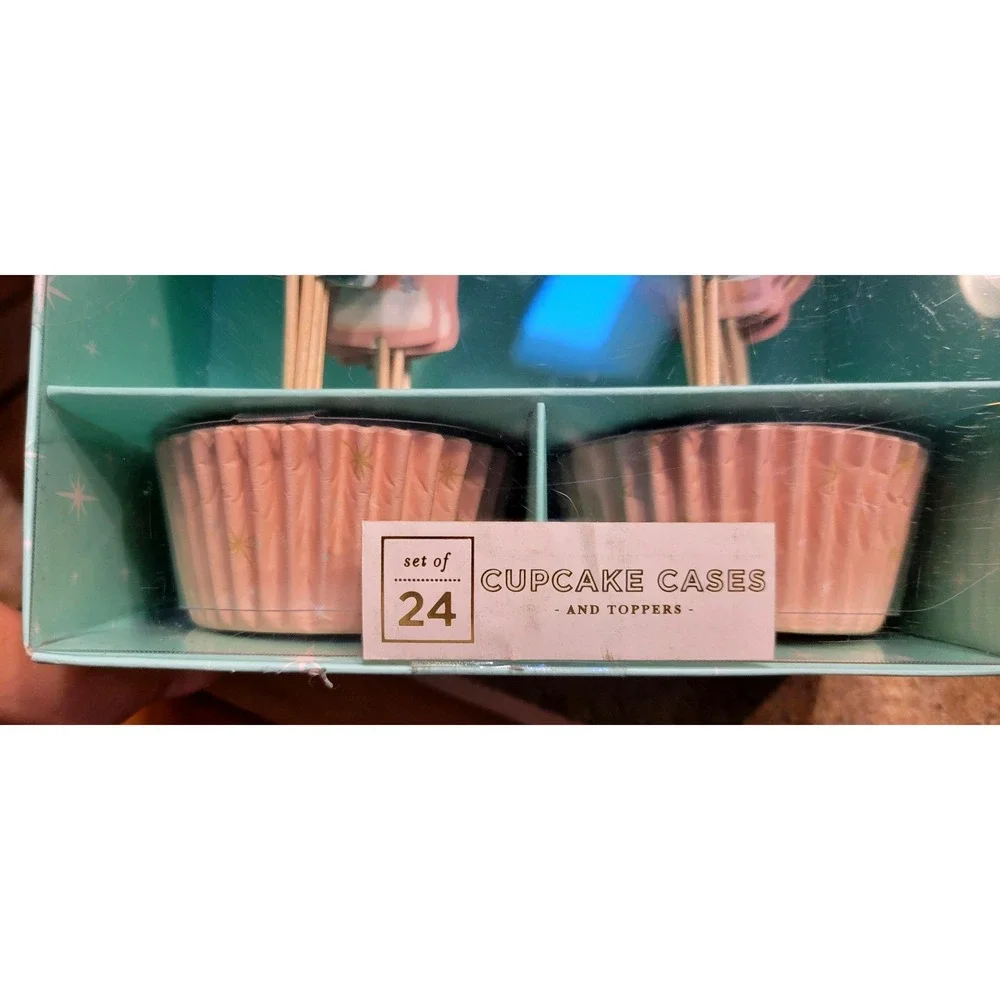 Elum Cupcake Cases and Toppers Set of 24‎ Unicorn Winter Theme Baking Party